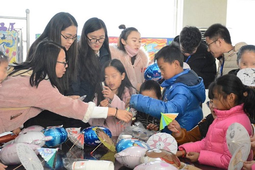 临汾红丝带学校主题实践行2